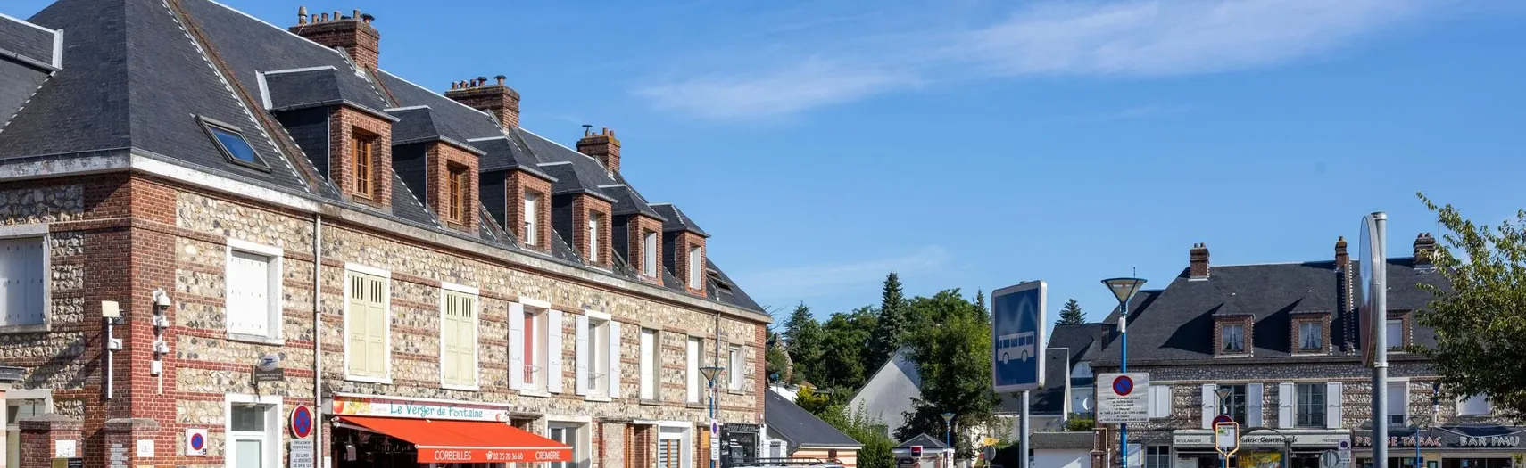 Entreprise de nettoyage à Fontaine-la-Mallet — les commerces du centre-bourg